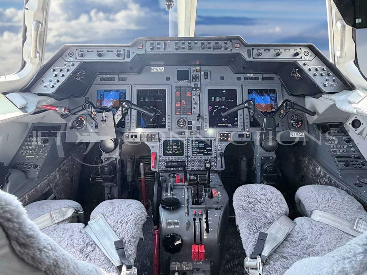 jet_connections_n18aa_hawker900xp_7_november2025