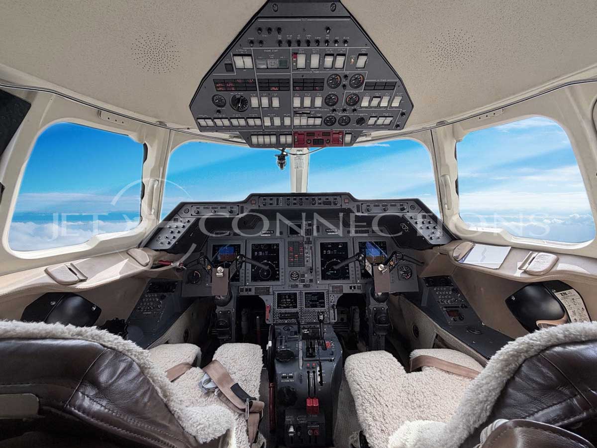 jet_connections_n850ux_hawker800xp_8_november2025